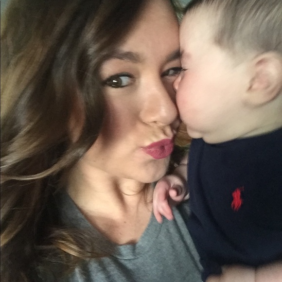 👠🎀MEET THE SELLER🎀👠 - Picture 4 of 5